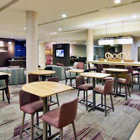 Courtyard By Marriott Clarksville Exterior photo